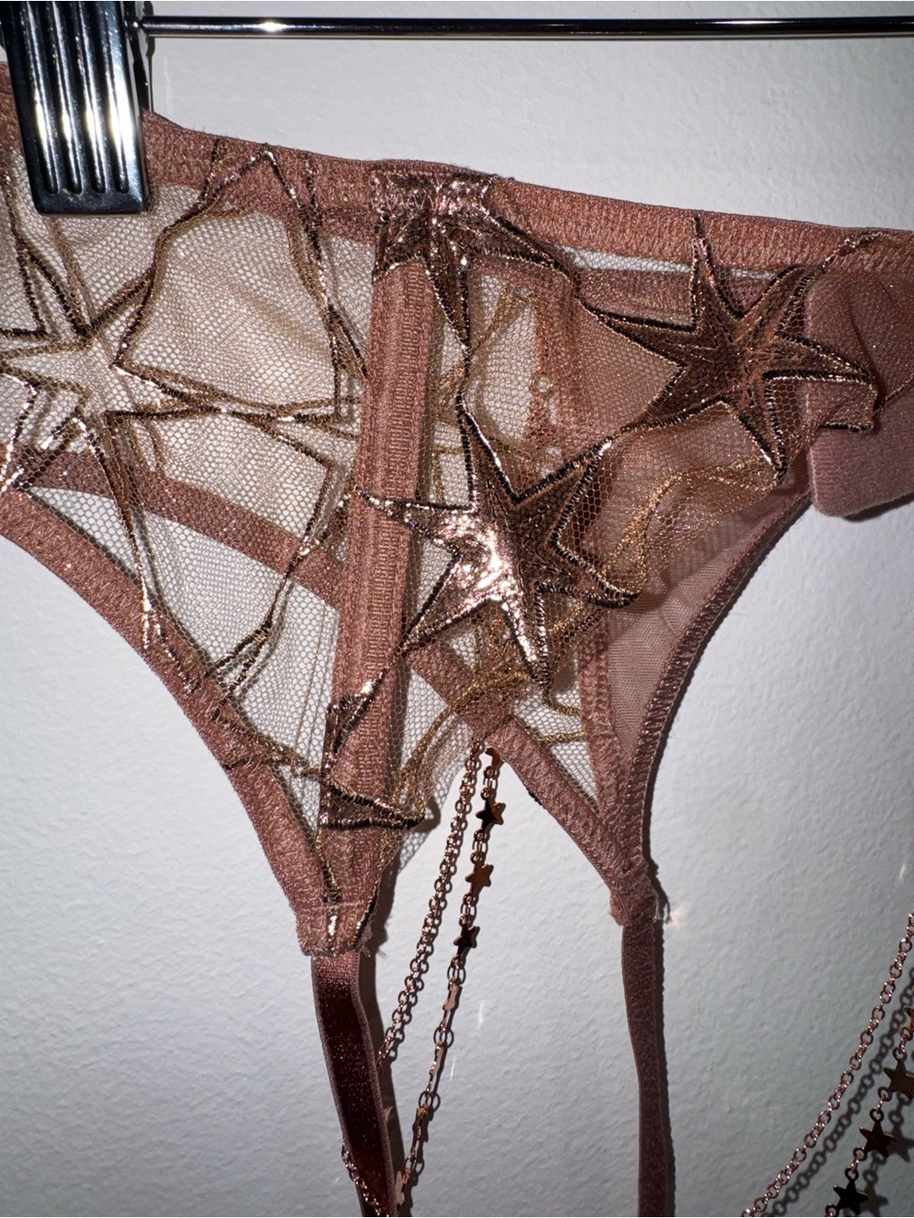 NWT Victoria’s Secret very sexy Stardust embroidery rose gold chain garter belt - Picture 7 of 11